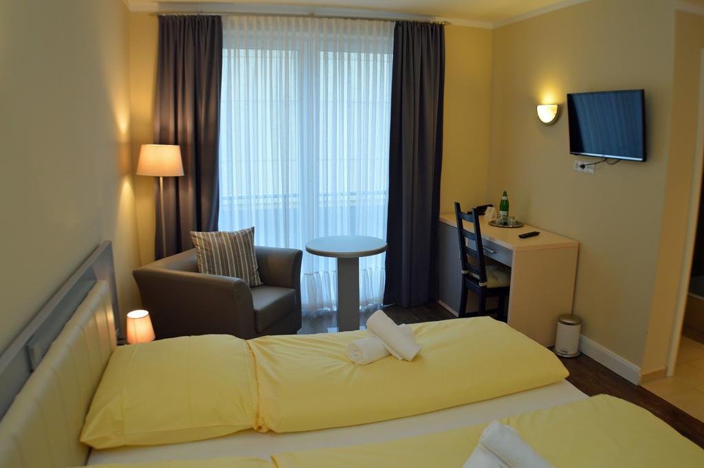 Hotel Jeta Hamburgo Exterior foto